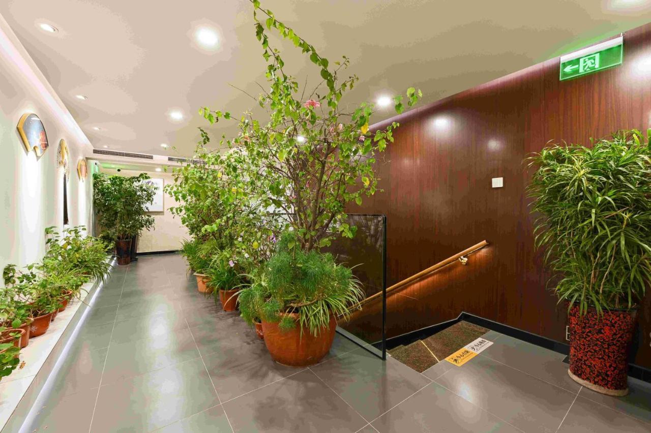 Xingshe Alley Courtyard Hotel Beijing Wangfujing Forbidden City Branch - Breakfast Included & English Speaking Reception & Free Wifi And Laundry Room & Hutong Culture & Cat-Keeping & Flower-Growing Terrace & One Day Tour Service & Free Coffee Luaran gambar